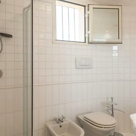 Apartment From Rafael With *